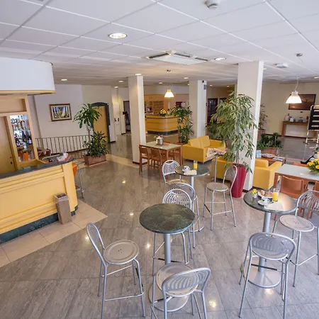 Euro Hotel 4*