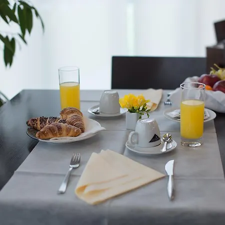 Euro Hotel 4*