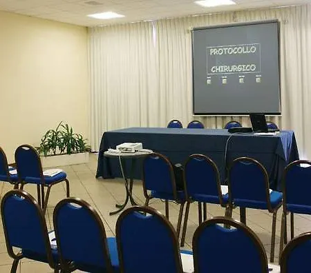 Euro Hotell 4*